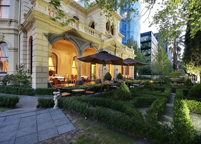Hotel Charsfield Melbourne